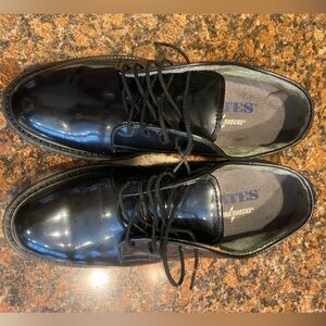 Bates Dura Shocks Men’s dress shoes size 8